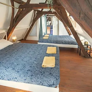 https://the-hendrik-house-in-old-town-antwerp.hotelsghent.com