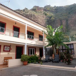 https://maresias-house.madeira-islandshotels.com